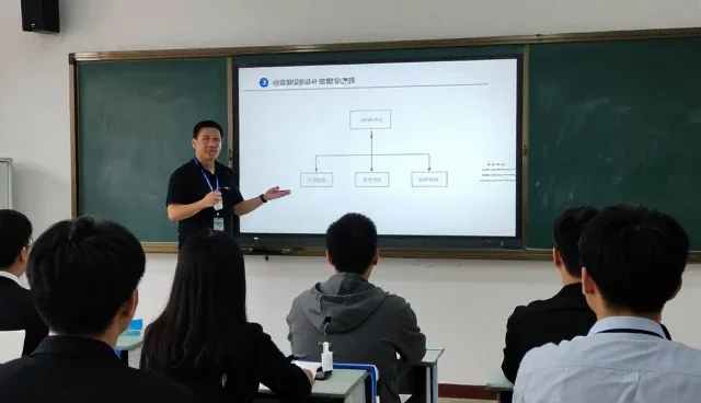 定制软件开发成为科技服务发展的重要工具